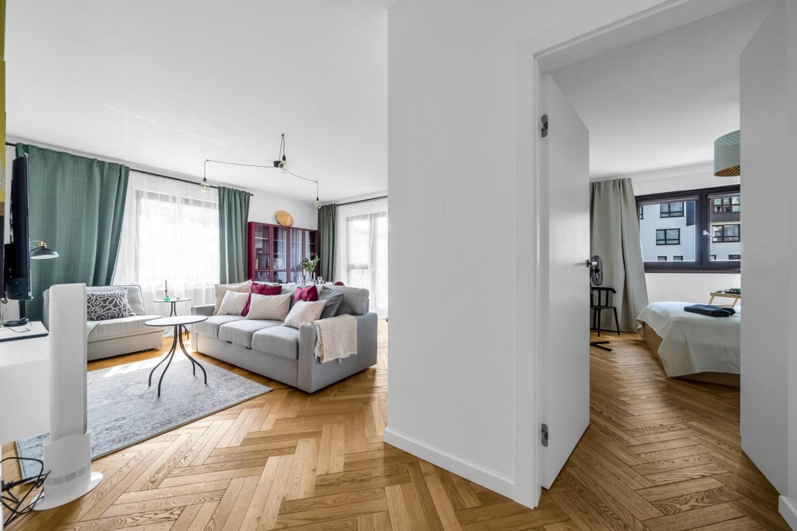 Skierniewicka Apt - Parking, Workspace, Balcony - By Rentujemy Варшава Экстерьер фото